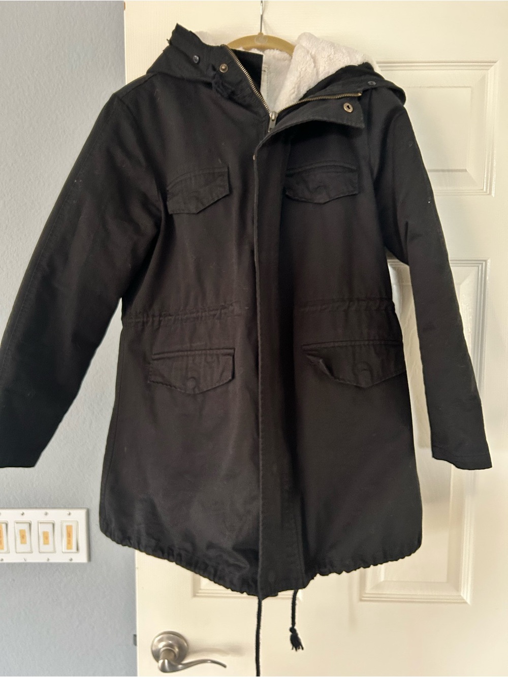 Unisex‎ Black Sherpa-Lined Parka Jacket with Hood - Picture 2 of 7